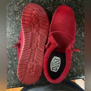 Men’s hey dude shoes